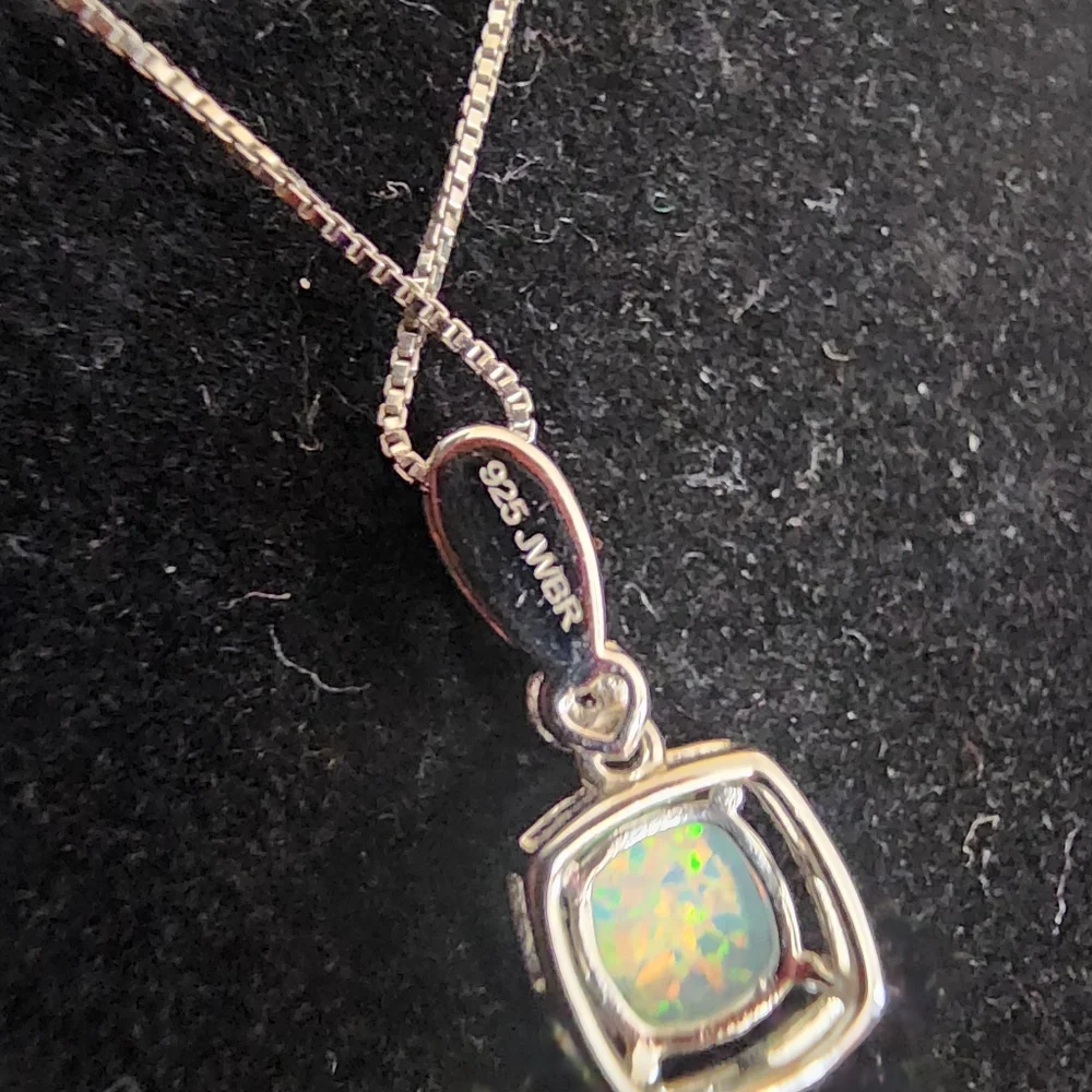 Beautiful Kay Jewelers Opal & Diamond Necklace